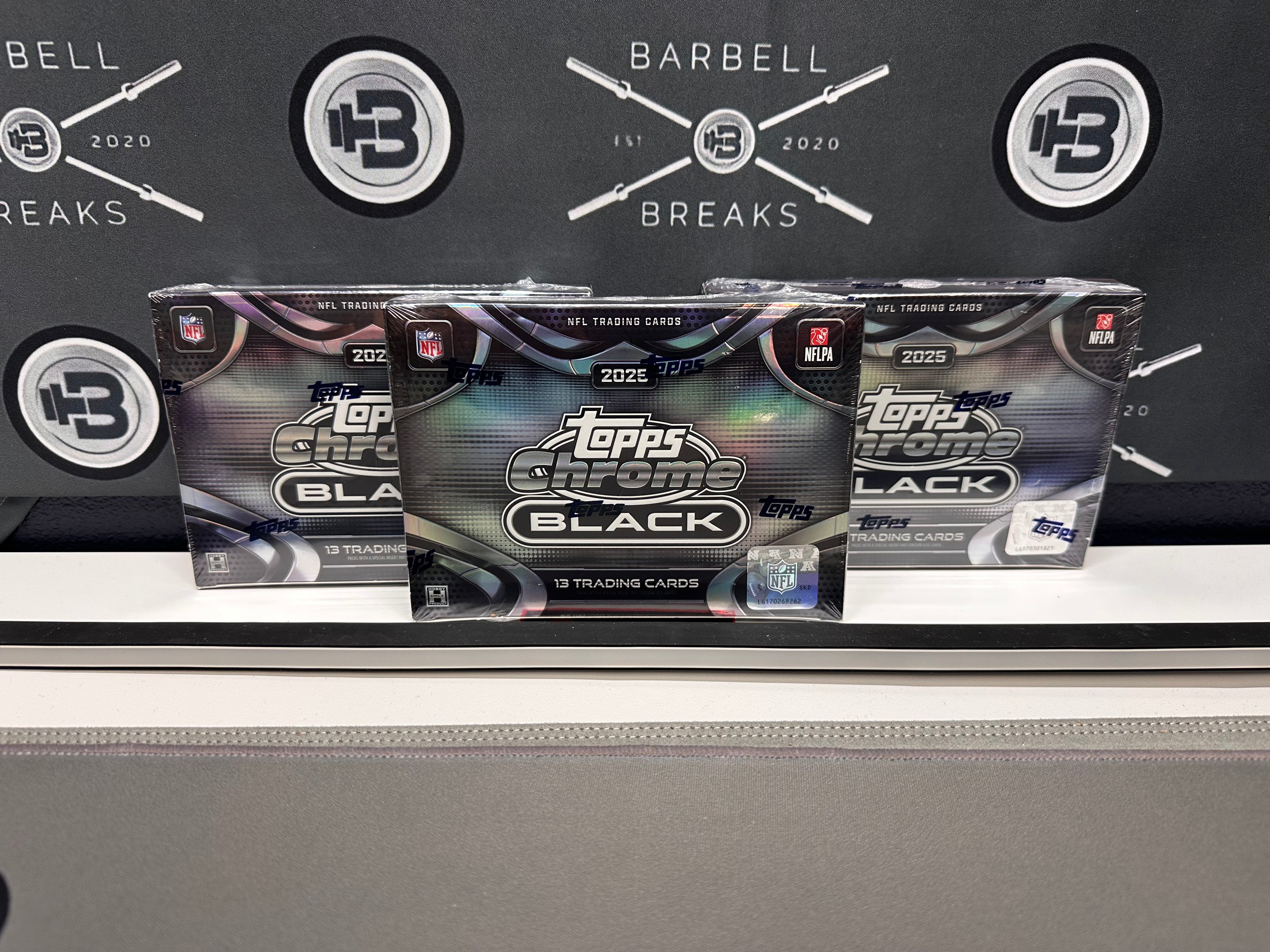 3 Box 2025 Topps Chrome Black Football Hobby - Pick Your Division 🔹#00070🔹